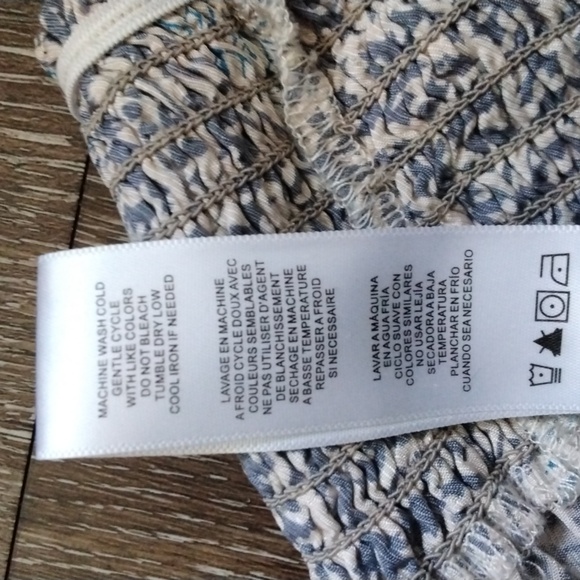 NWT: SPLENDID COLLECTION; WHITE & BLUE PAISLY, WIDE LEG PANT, SZ:XS. - Picture 6 of 8